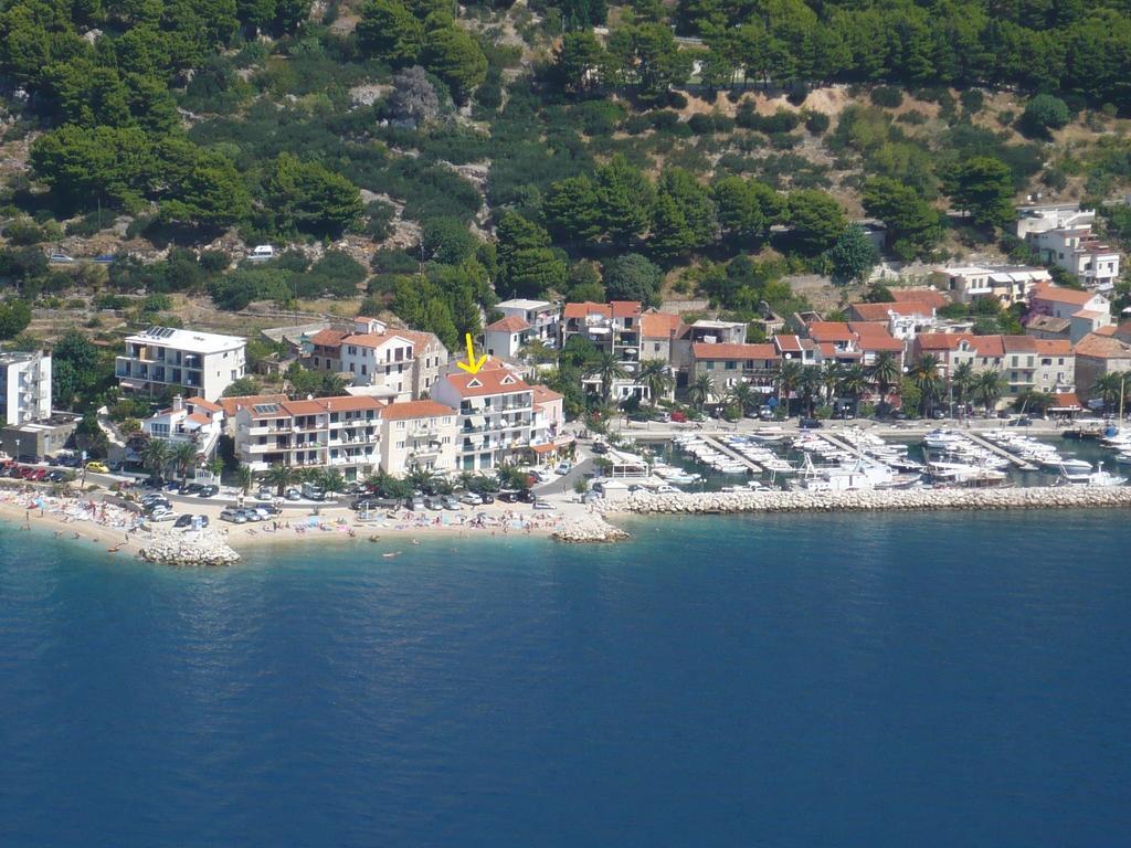 Apartments Waterfront Ivan 포드고라 객실 사진