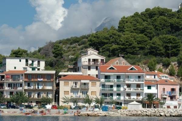 Apartments Waterfront Ivan 포드고라 객실 사진